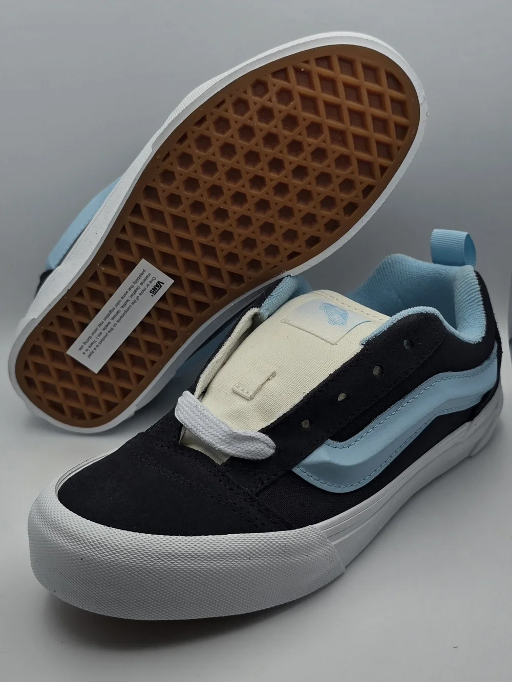 Vans youth low